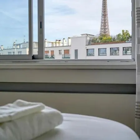 Lägenhet Cozy 5 People Tour Eiffel - Champ De Mars *